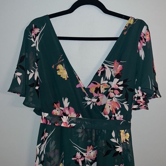 Torrid 2X Hunter green floral New faux wrap dress midi length - Picture 2 of 16